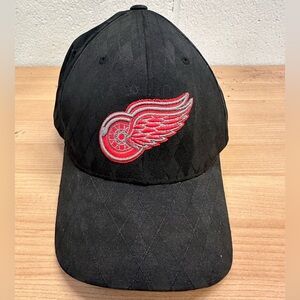 Black Flexfit Hat – Detroit Red Wings – Old Time Hockey – Quilted Cap